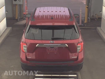 2023 Ford Explorer XLT - miniatura 5