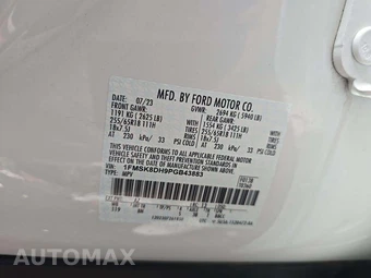 2023 Ford Explorer XLT - miniatura 5