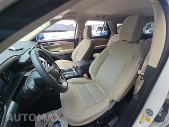 2023 Ford Explorer XLT - miniatura 6