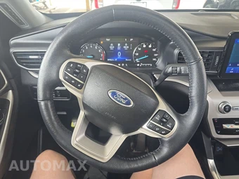 2023 Ford Explorer XLT - miniatura 10