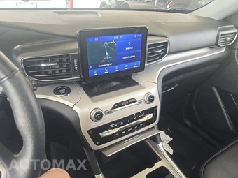 2023 Ford Explorer XLT - miniatura 11