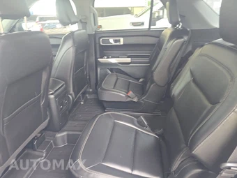 2023 Ford Explorer XLT - miniatura 13