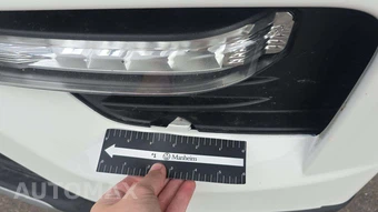 2023 Ford Explorer XLT - miniatura 20