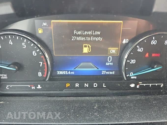 2023 Ford Explorer XLT - miniatura 12