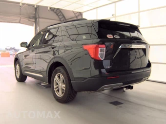2023 Ford Explorer XLT - miniatura 6