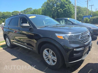 2023 Ford Explorer XLT - miniatura 4