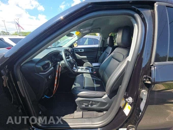 2023 Ford Explorer XLT - miniatura 6
