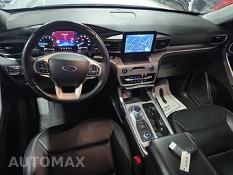 2023 Ford Explorer XLT - miniatura 14
