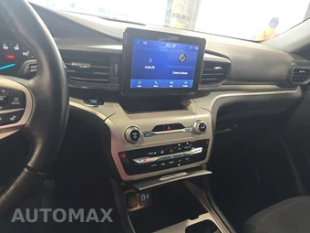 2023 Ford Explorer XLT – miniatura 6