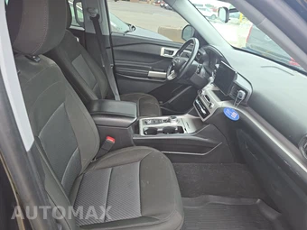 2023 Ford Explorer XLT - miniatura 8