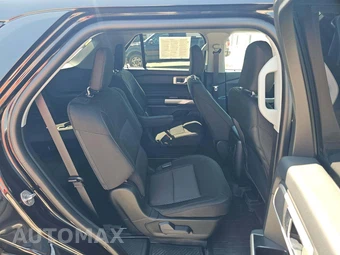 2023 Ford Explorer XLT - miniatura 16