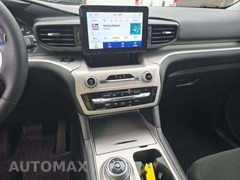 2023 Ford Explorer XLT - miniatura 11