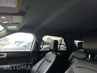 2023 Ford Explorer XLT - miniatura 11