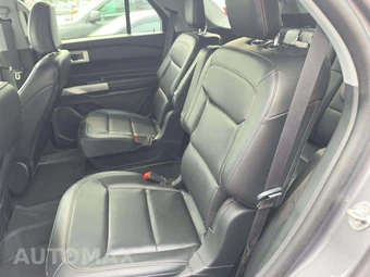 2023 Ford Explorer XLT - miniatura 13