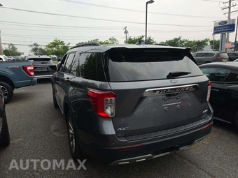 2023 Ford Explorer XLT - miniatura 2