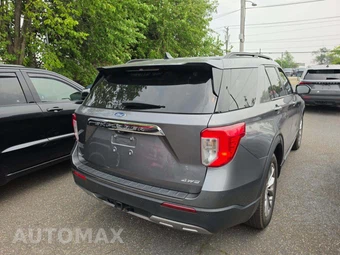 2023 Ford Explorer XLT - miniatura 3