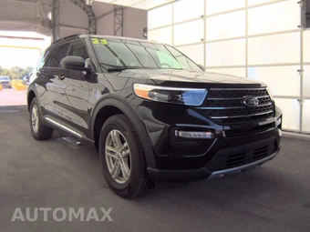 2023 Ford Explorer XLT - miniatura 3
