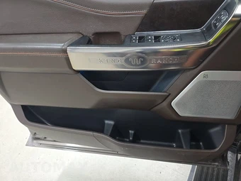 2023 Ford F-150 Hybrid King Ranch Crew Cab Short Bed - miniatura 9