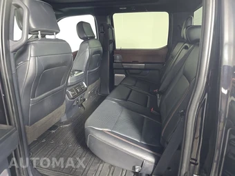 2023 Ford F-150 Hybrid LARIAT Crew Cab Medium Bed - miniatura 13