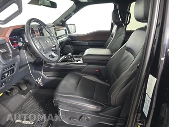 2023 Ford F-150 Hybrid LARIAT Crew Cab Medium Bed - miniatura 7