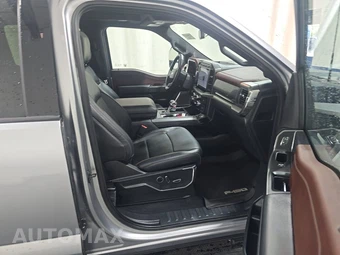 2023 Ford F-150 Hybrid LARIAT Crew Cab Medium Bed - miniatura 8