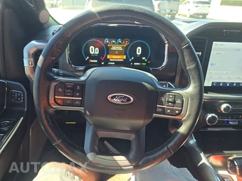 2023 Ford F-150 Hybrid LARIAT Crew Cab Medium Bed - miniatura 10