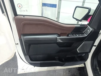 2023 Ford F-150 Hybrid LARIAT Crew Cab Short Bed - miniatura 9