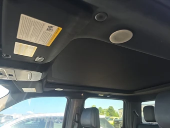 2023 Ford F-150 Hybrid LARIAT Crew Cab Short Bed - miniatura 19