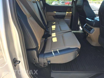 2023 Ford F-150 Hybrid LARIAT Crew Cab Short Bed - miniatura 13