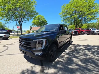 2023 Ford F-150 Hybrid LARIAT Crew Cab Short Bed