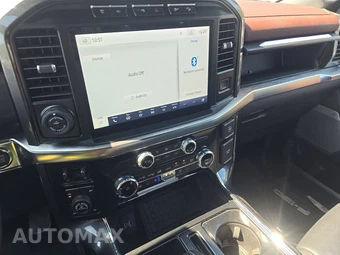 2023 Ford F-150 Hybrid LARIAT Crew Cab Short Bed - miniatura 11