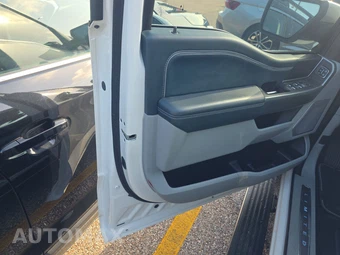 2023 Ford F-150 Hybrid Limited Crew Cab Short Bed - miniatura 9