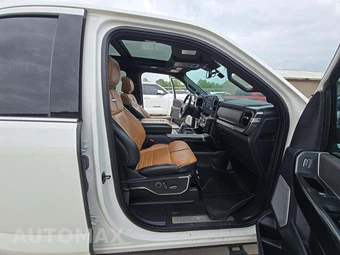 2023 Ford F-150 Hybrid Platinum Crew Cab Medium Bed - miniatura 15
