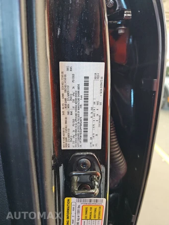 2023 Ford F-150 Hybrid Platinum Crew Cab Short Bed - miniatura 10