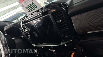 2023 Ford F-150 Hybrid Platinum Crew Cab Short Bed - miniatura 25