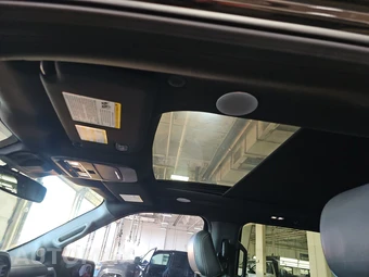 2023 Ford F-150 Hybrid Platinum Crew Cab Short Bed - miniatura 51