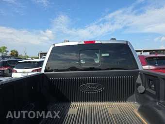 2023 Ford F-150 Hybrid Platinum Crew Cab Short Bed - miniatura 11