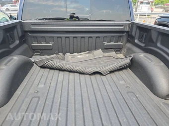 2023 Ford F-150 Hybrid Platinum Crew Cab Short Bed - miniatura 16