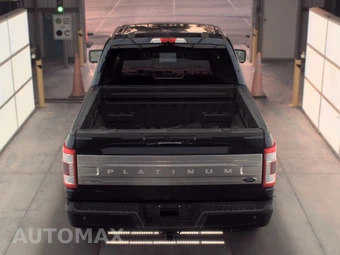 2023 Ford F-150 Hybrid Platinum Crew Cab Short Bed - miniatura 5