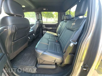 2023 Ford F-150 Hybrid Platinum Crew Cab Short Bed - miniatura 9