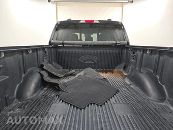 2023 Ford F-150 Hybrid XLT Crew Cab Medium Bed - miniatura 16