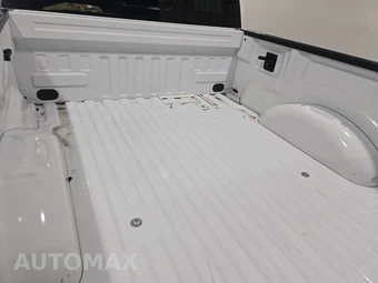 2023 Ford F-150 Hybrid XLT Crew Cab Medium Bed - miniatura 16