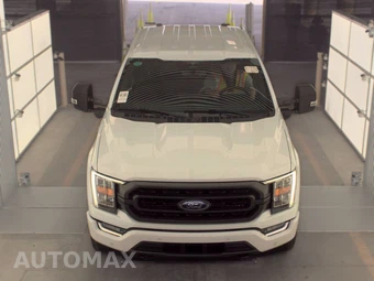 2023 Ford F-150 Hybrid XLT Crew Cab Short Bed - miniatura 2