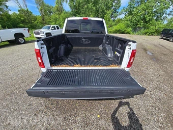 2023 Ford F-150 Hybrid XLT Crew Cab Short Bed - miniatura 11