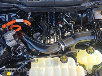 2023 Ford F-150 Hybrid XLT Crew Cab Short Bed - miniatura 7