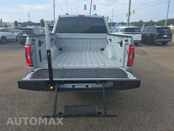 2023 Ford F-150 Hybrid XLT Crew Cab Short Bed - miniatura 11