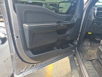 2023 Ford F-150 Hybrid XLT Crew Cab Short Bed - miniatura 17