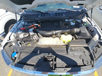 2023 Ford F-150 Hybrid XLT Crew Cab Short Bed - miniatura 15