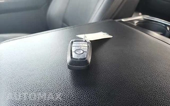 2023 Ford F-150 Hybrid XLT Crew Cab Short Bed - miniatura 16