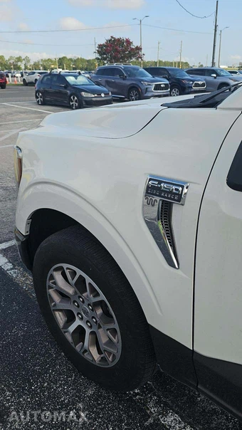 2023 Ford F-150 King Ranch Crew Cab Short Bed - miniatura 21